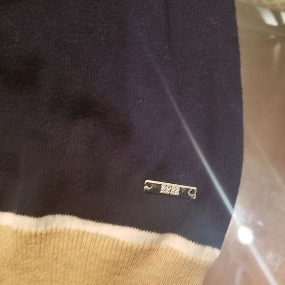 Hugo boss light two color sweater - Picture 2 of 2